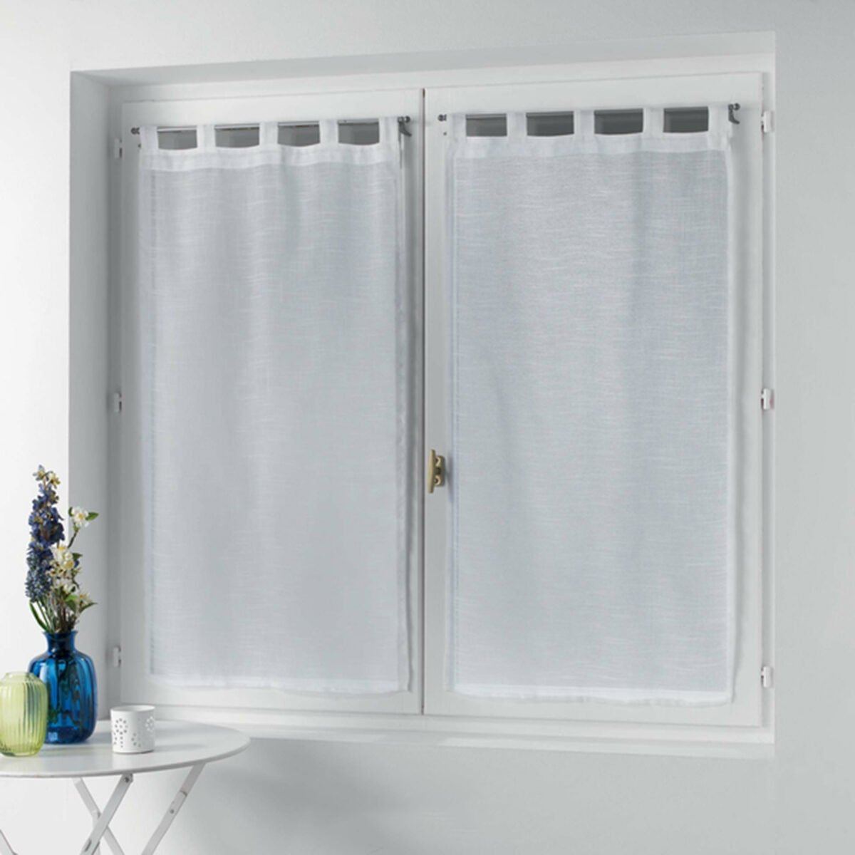 Pair of straight curtains with loops in Zazy woven linen-effect veil in white polyester Interior softness